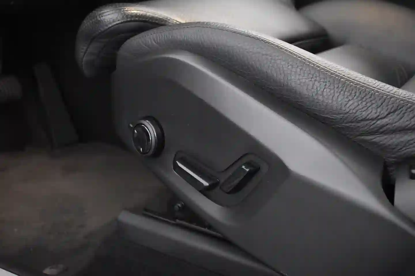 Car Image - 79rHmBjxjFkDAh9uuMyhrk