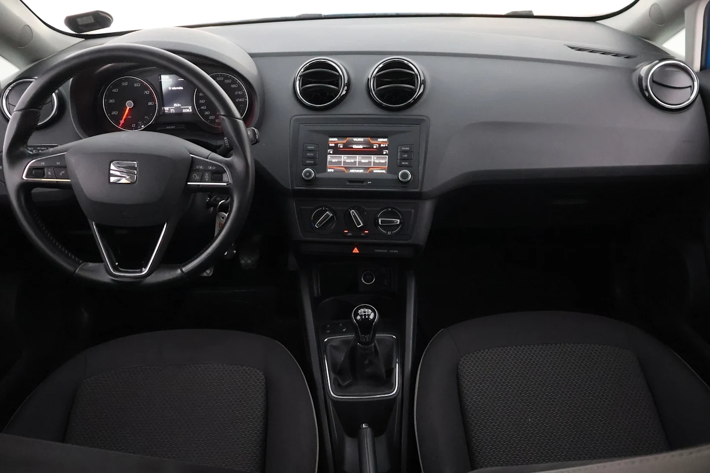 Car Image - 1ktIelNyVWMCu3HUivpKuX