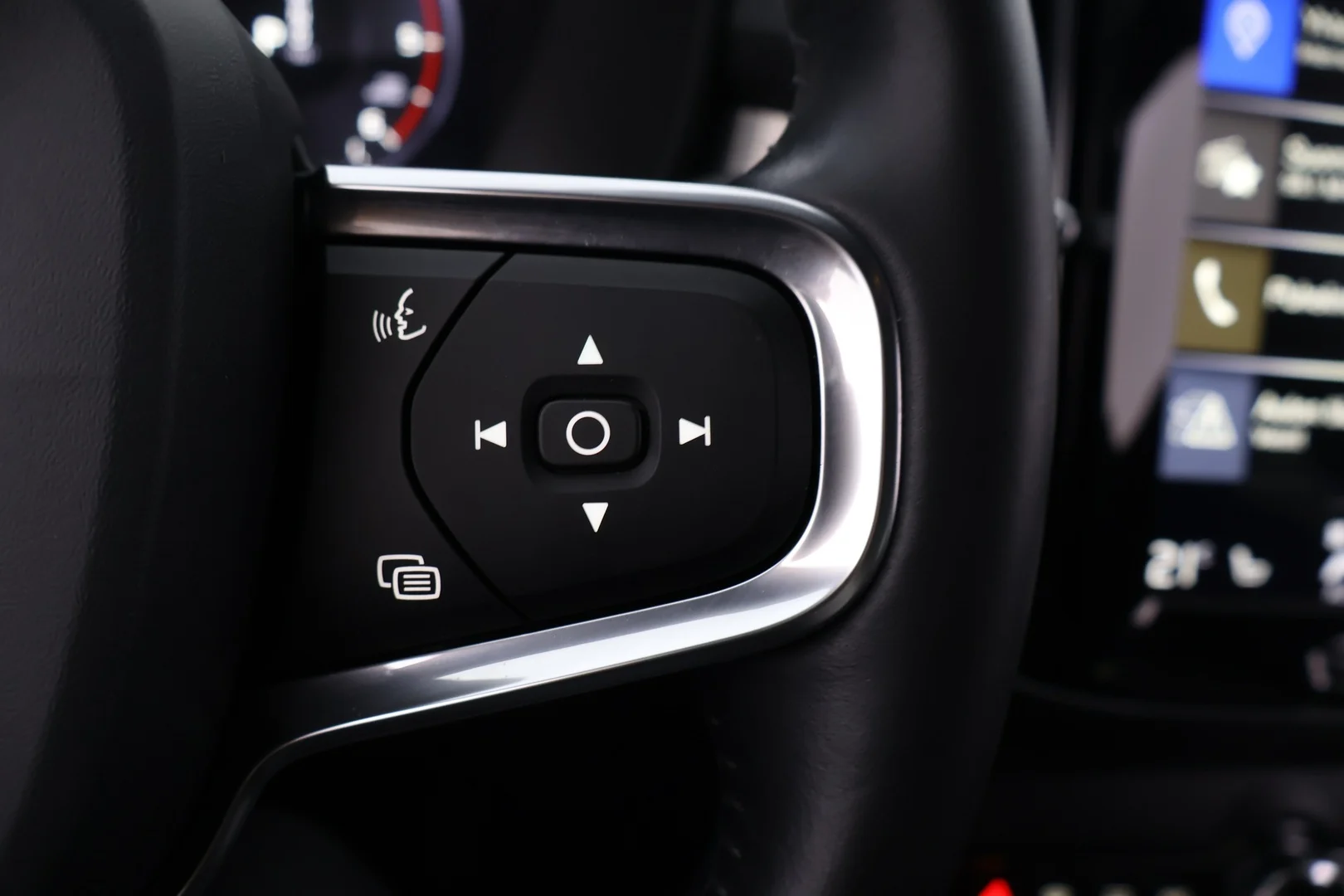 Car Image - 4oNwJuBWtDPIkY7ruG5nY2