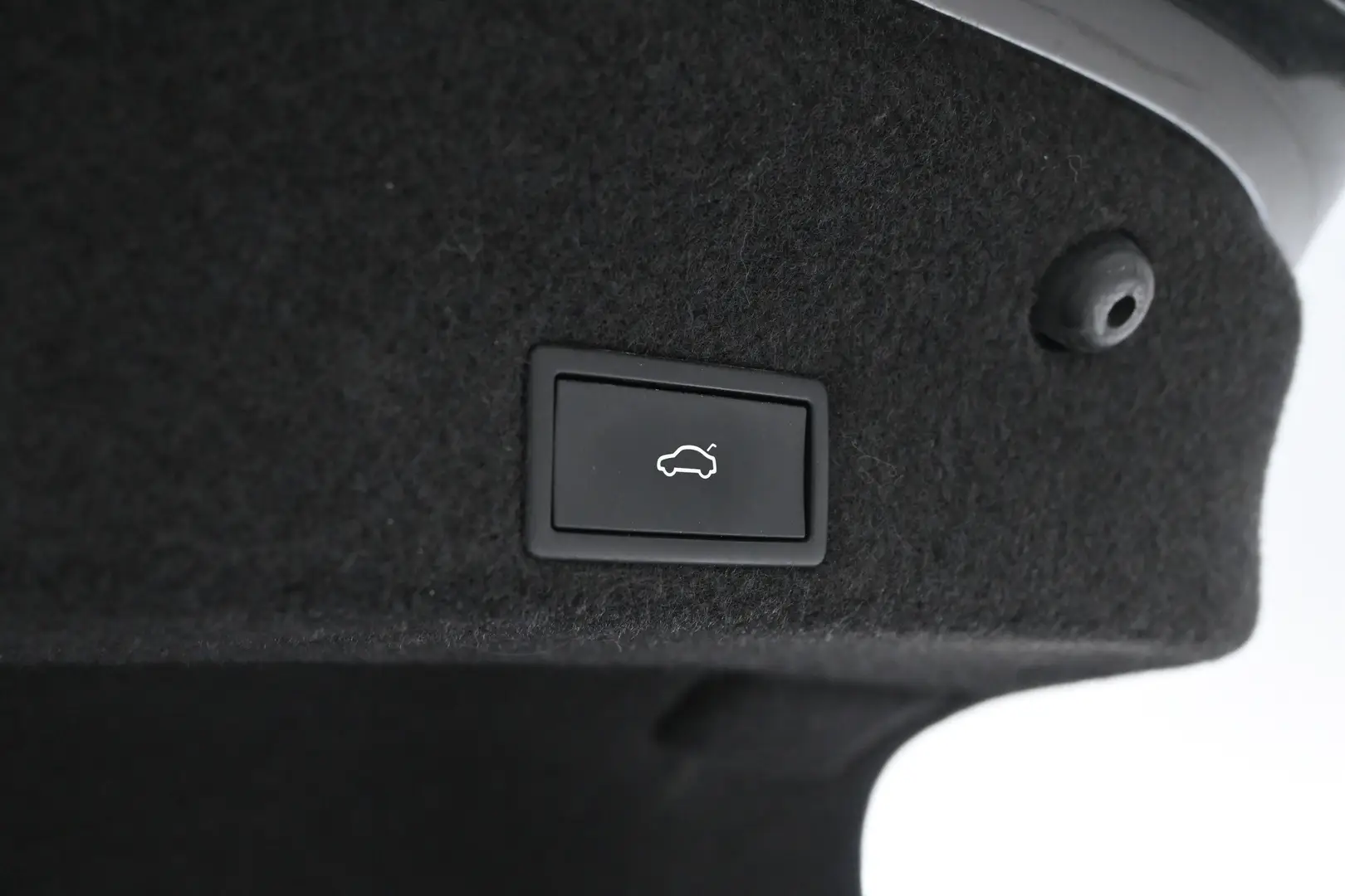 Car Image - 1rTEuP0PA41CDgRsFMF6r6