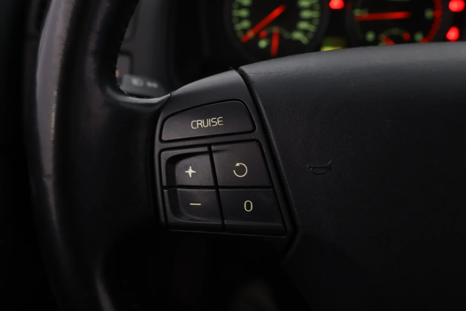 Car Image - 5qKVmbJJVr9CsfraZurzy6
