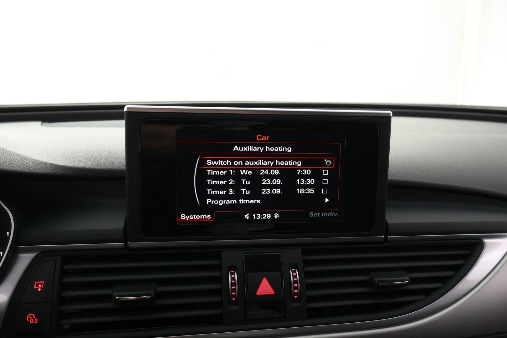Car Image - 37jZzAKUCjlDXr88qj3yeQ