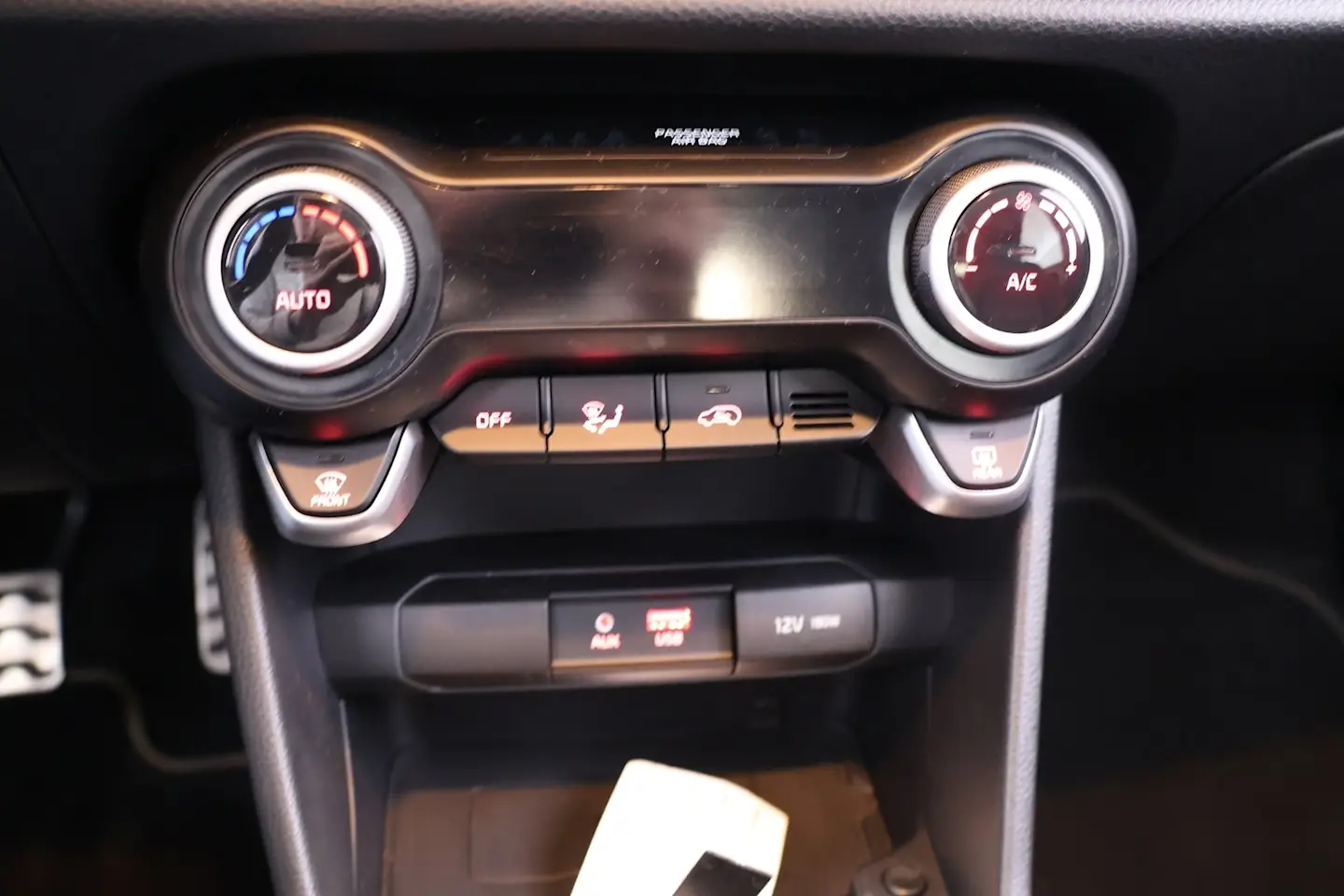 Car Image - 7qqm011qT616Z1F6Ieh76D