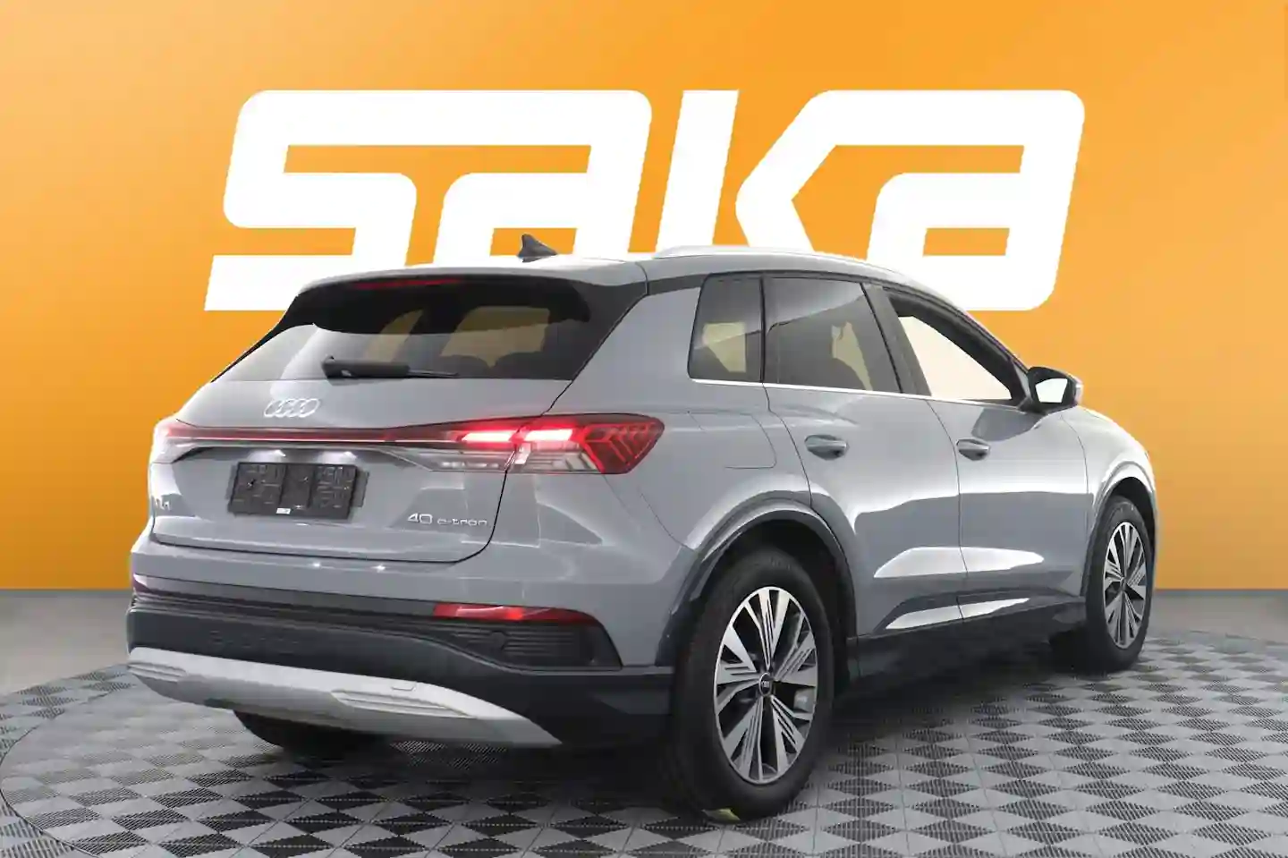 Car Image - 1Qrbkzq1nEWvksNtCFD05t