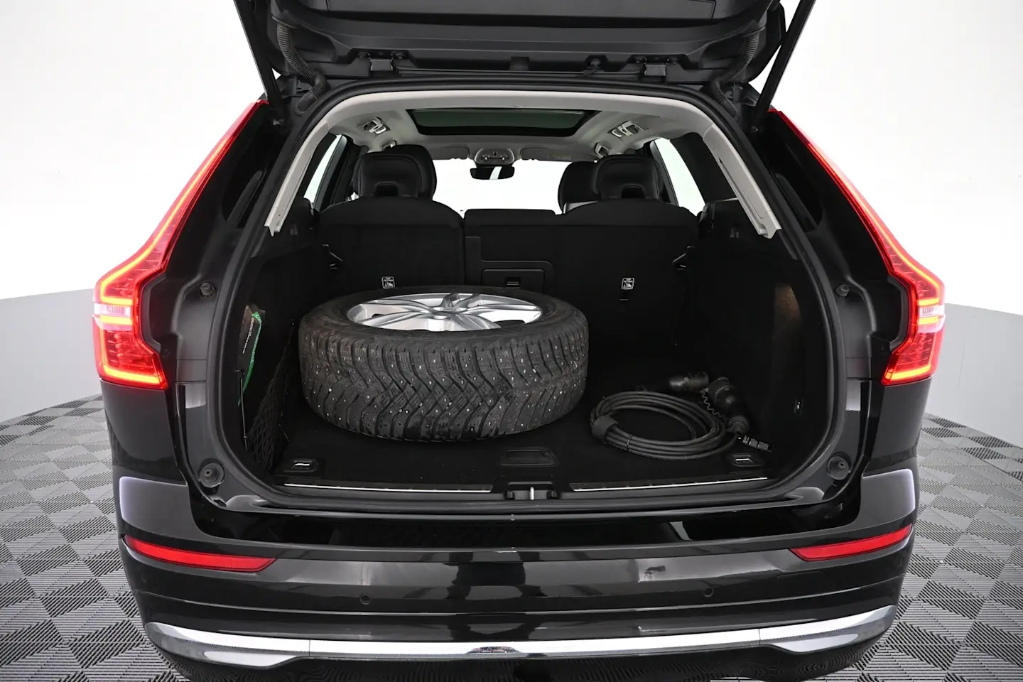 Car Image - X3t2GFtqBSrwYIuwCFzLh