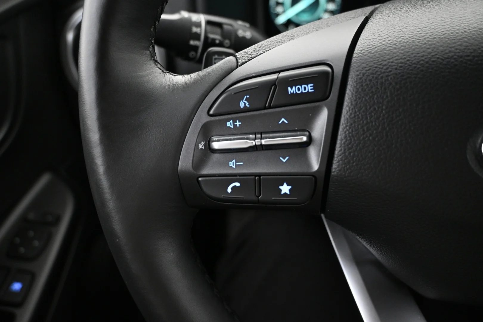 Car Image - 6vO8Xl4RIW91A7hqpmpdsN