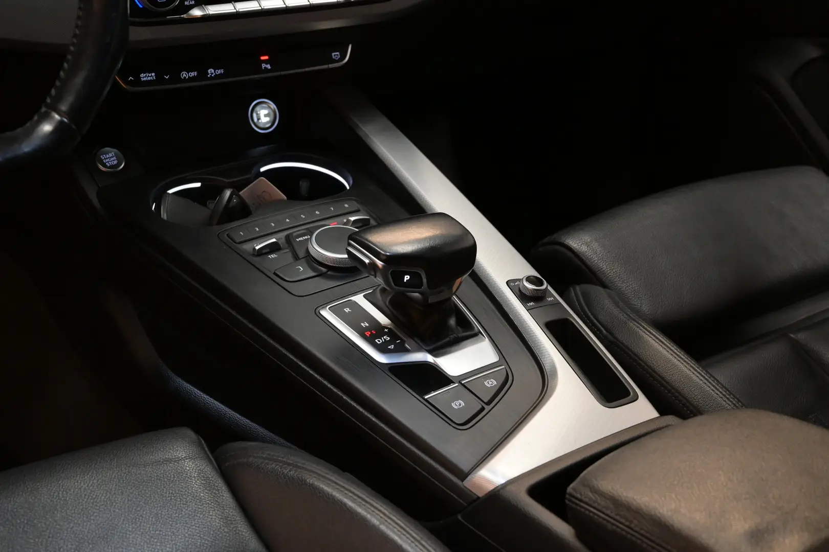 Car Image - 3j81tjdxDTGsrvVX7UQhil