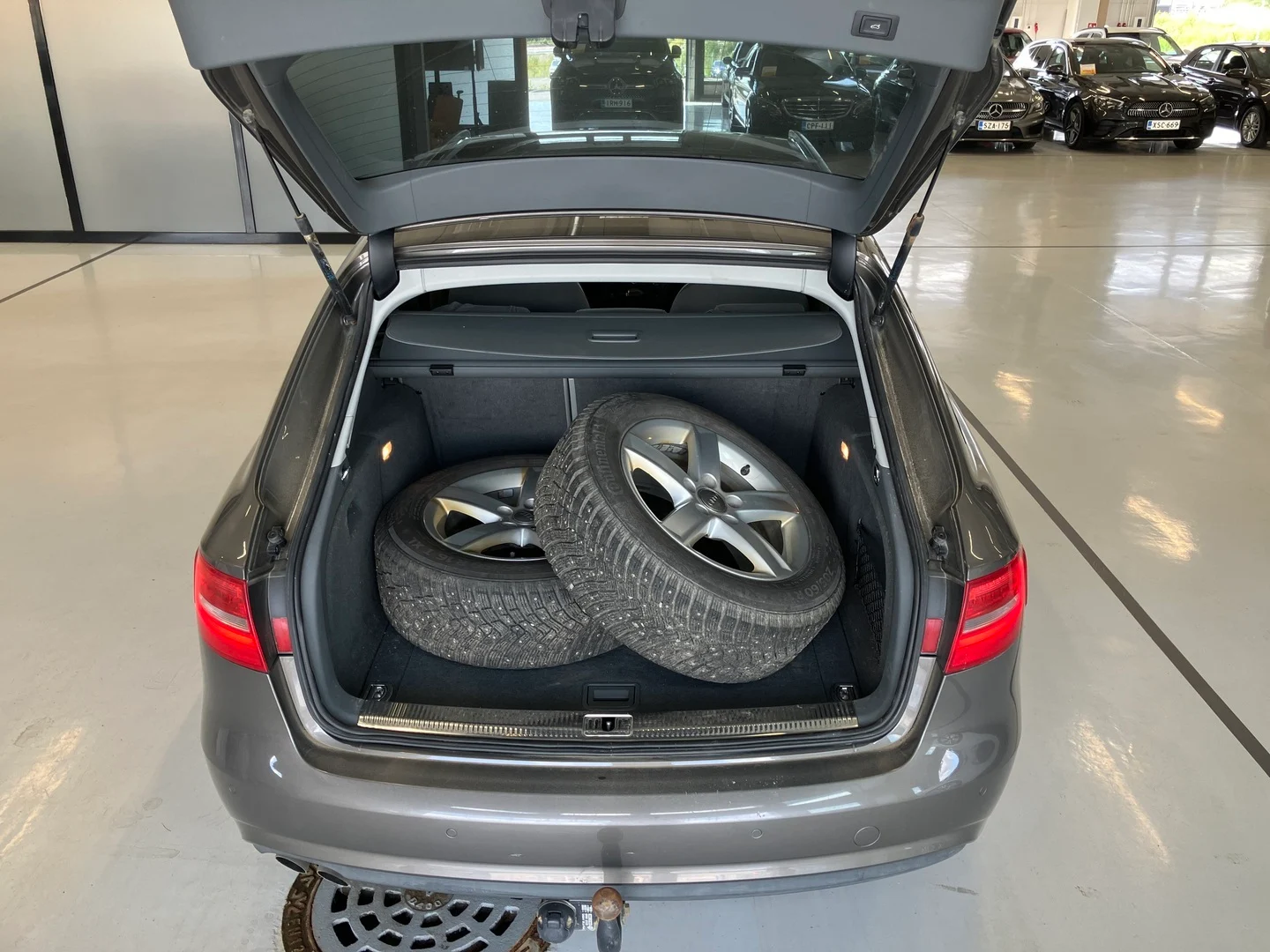Car Image - 3hJDB7ELAQVxNwzHG3YNYa
