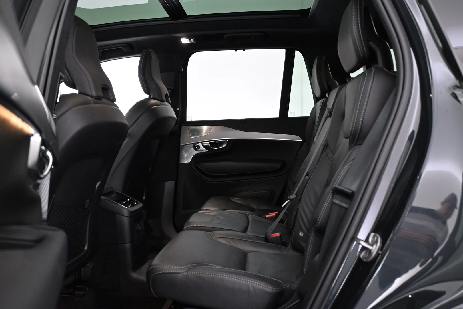 Car Image - ItALYdJP7EZOMWlFakrZF
