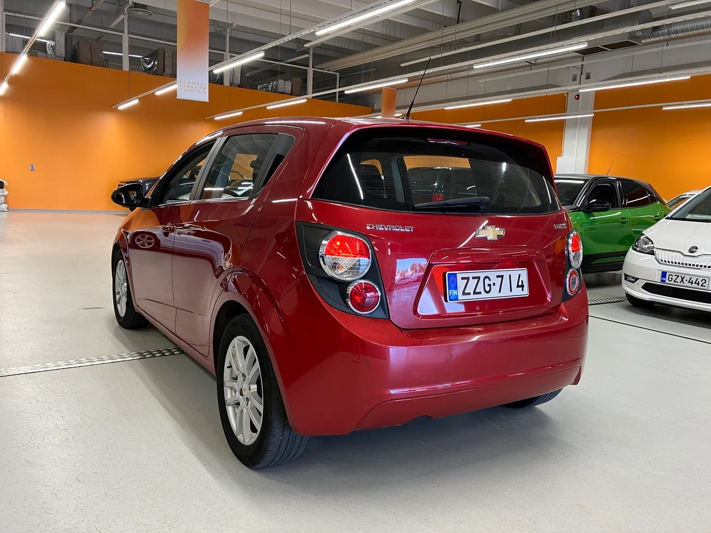 Car Image - 5sCj9kJurzXQhbIIJ6Rwia