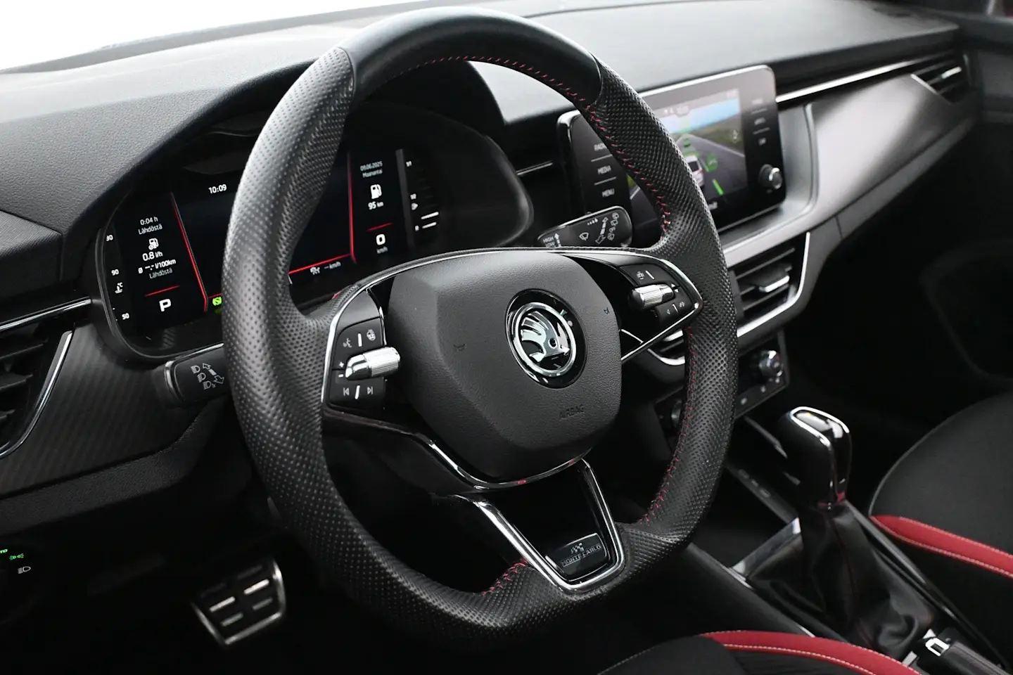 Car Image - tdSj9zXiWqsO8HjCrzc9R