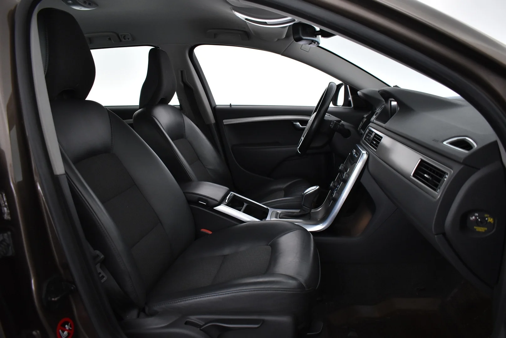 Car Image - 7DeHVjbRZ5nilD6P6XWyWE