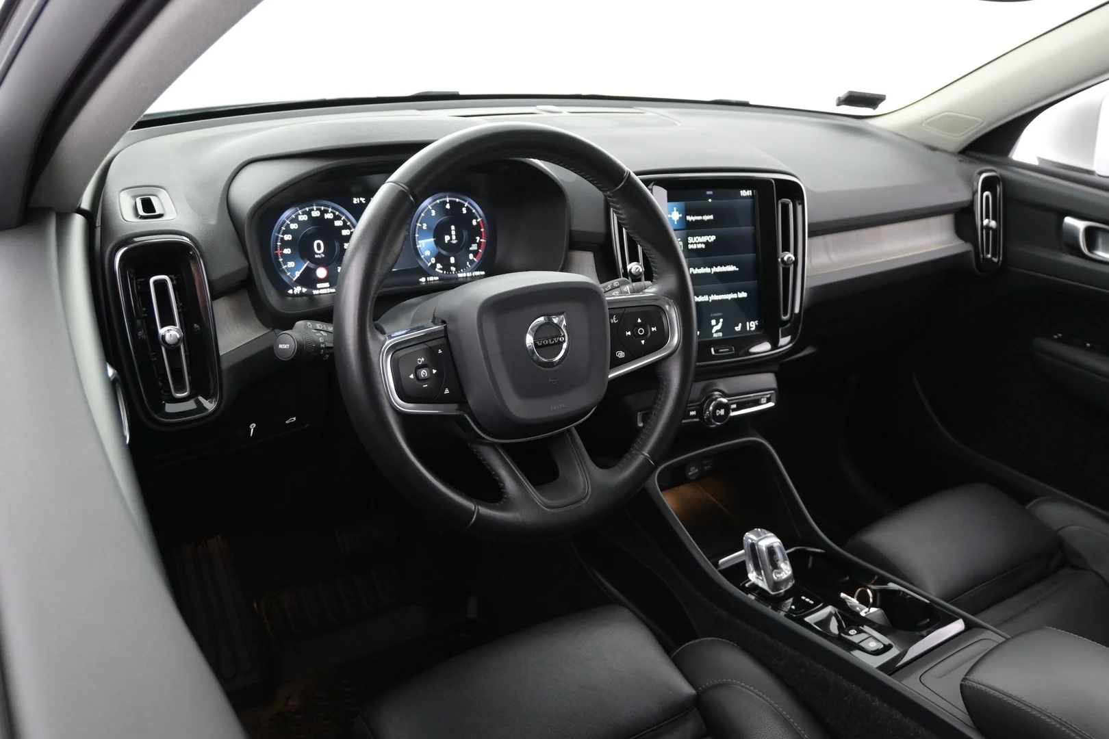 Car Image - 364Ii2QqmYt4E0XytHaLyq