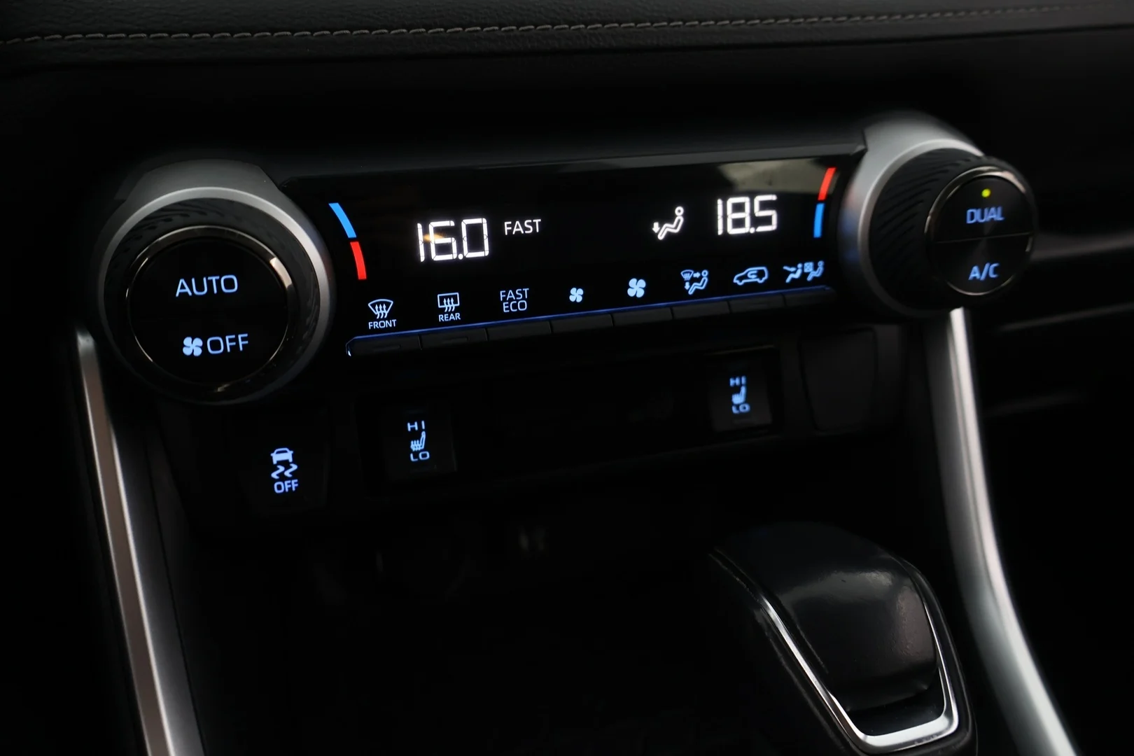 Car Image - 1yHpQxzFO3jfSiNSc350wj