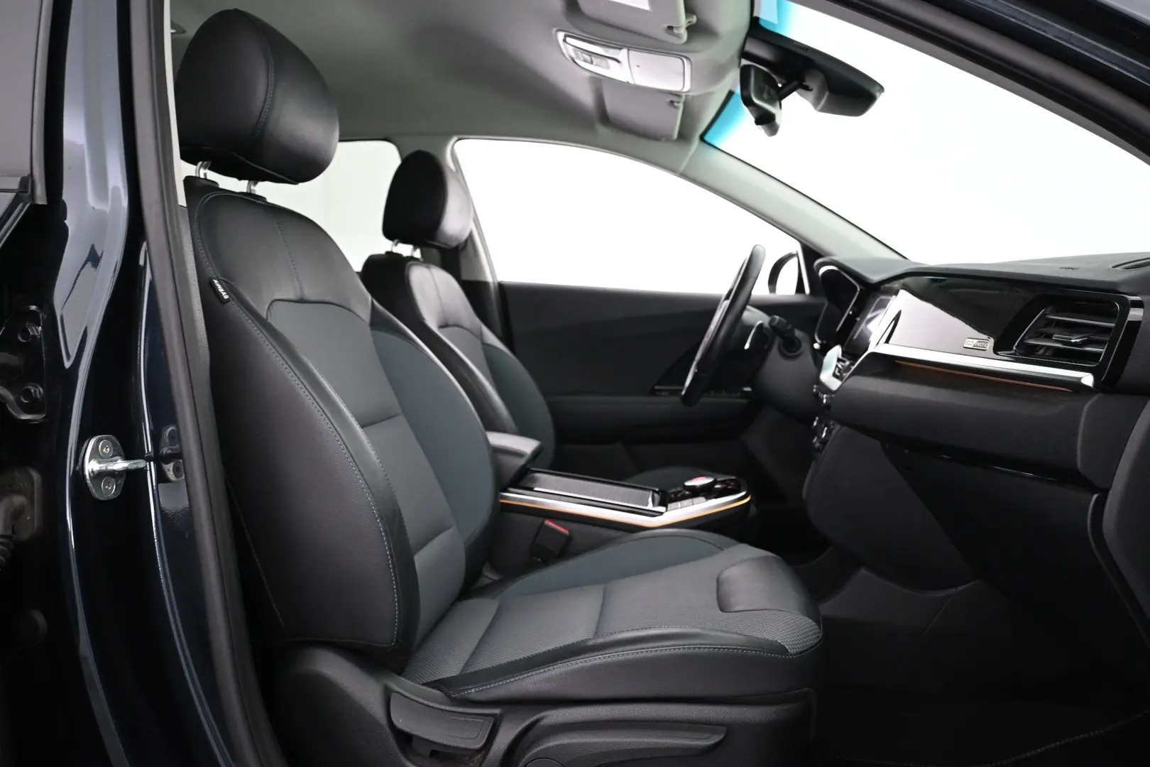 Car Image - fWJVieL8lsRMuh2SAHyGM