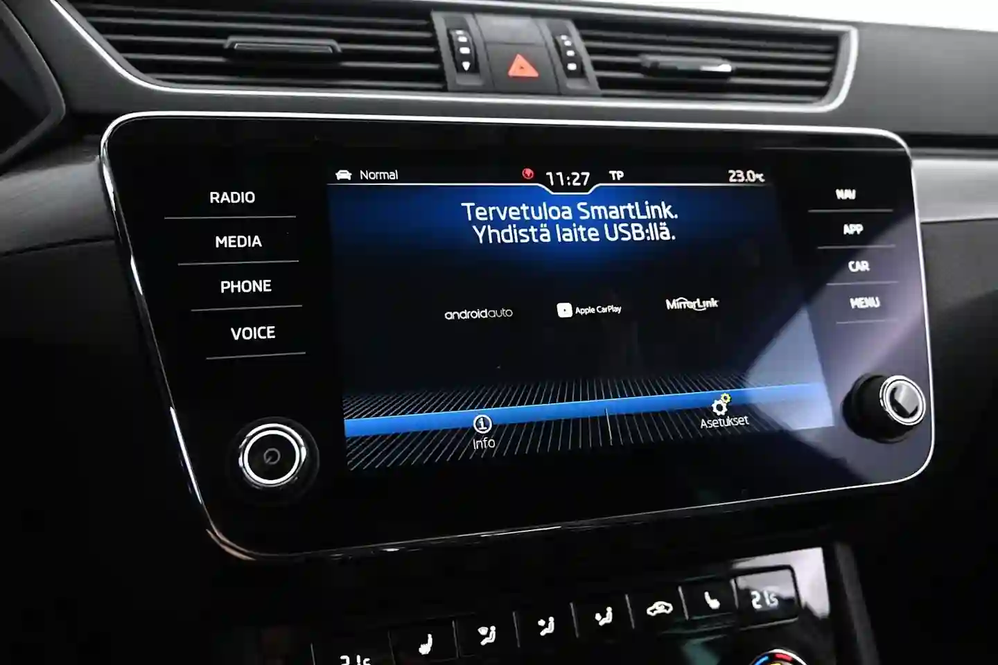Car Image - 6ZrFRFYFGNBPKJ3rYwrZNL
