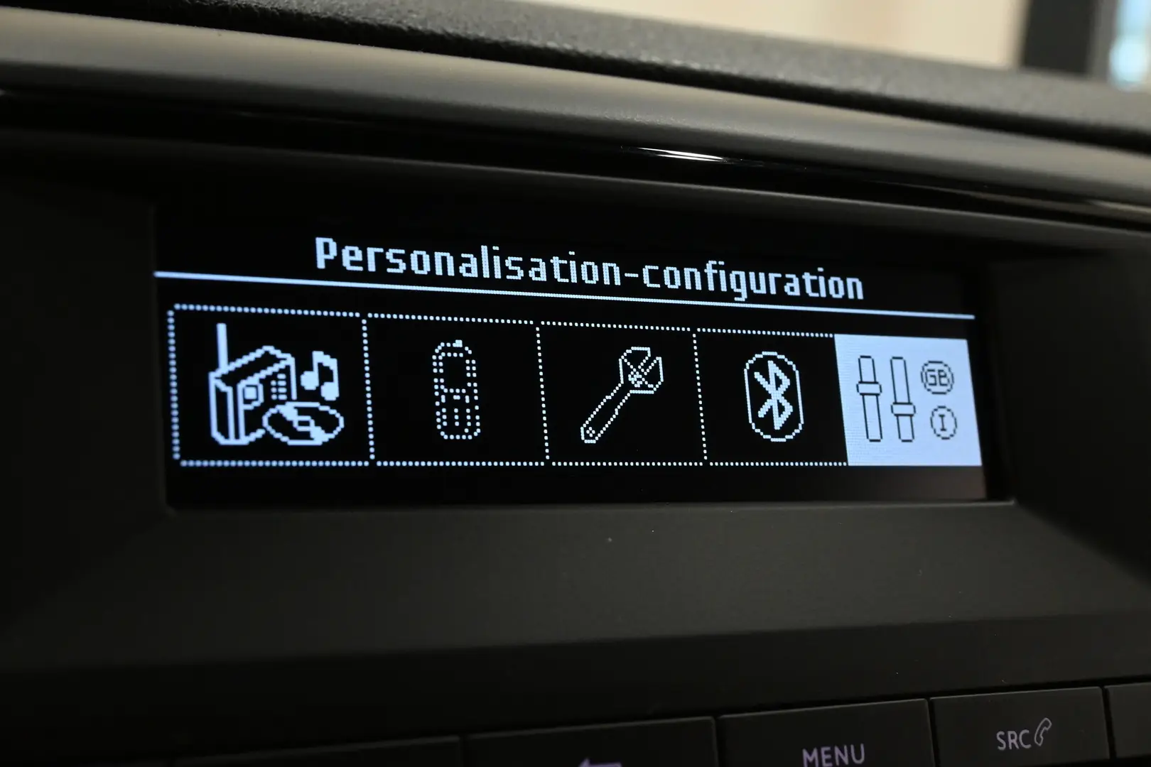 Car Image - 2M320KGY0gGgsQMGsGggDk