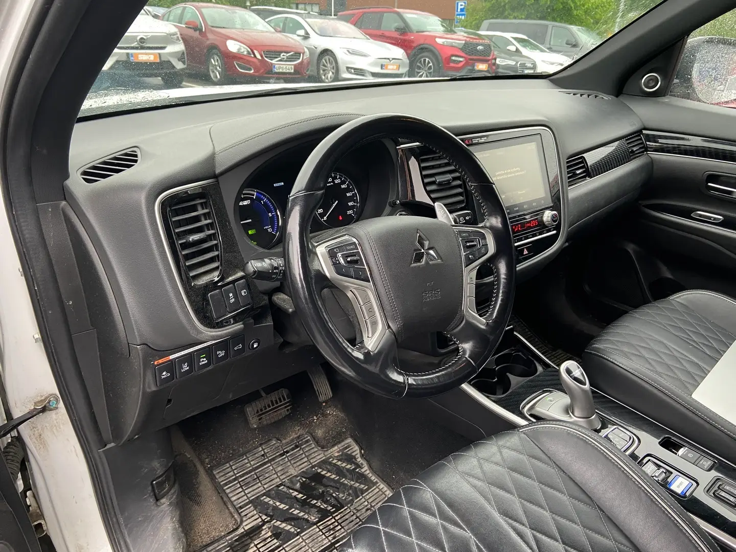 Car Image - 5lDmJQ6toOwzCPiZZAJIX4