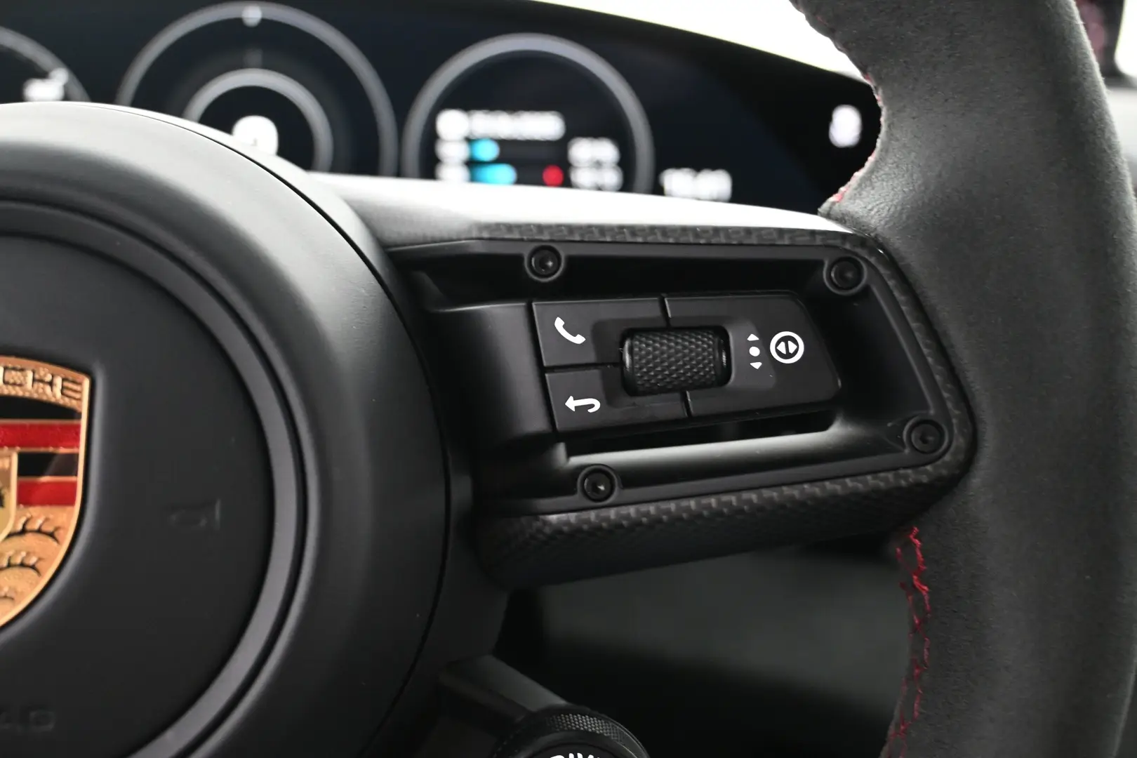 Car Image - kpB1jGFLBpo0TmjIIVQR7