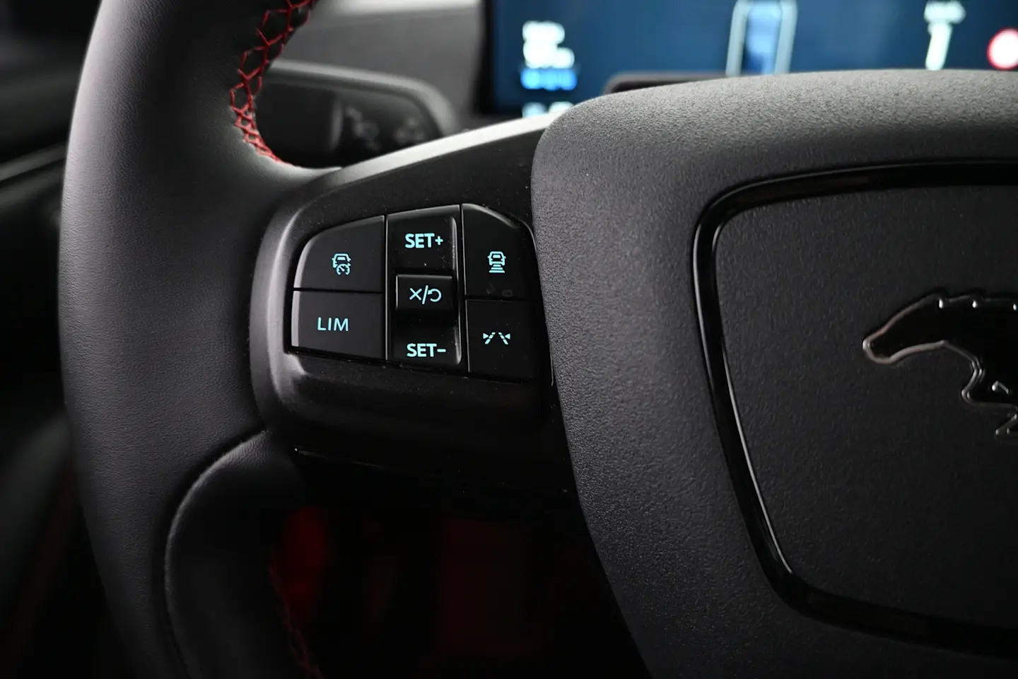 Car Image - 2NtY9ZnU68GQga3ahMmU2g