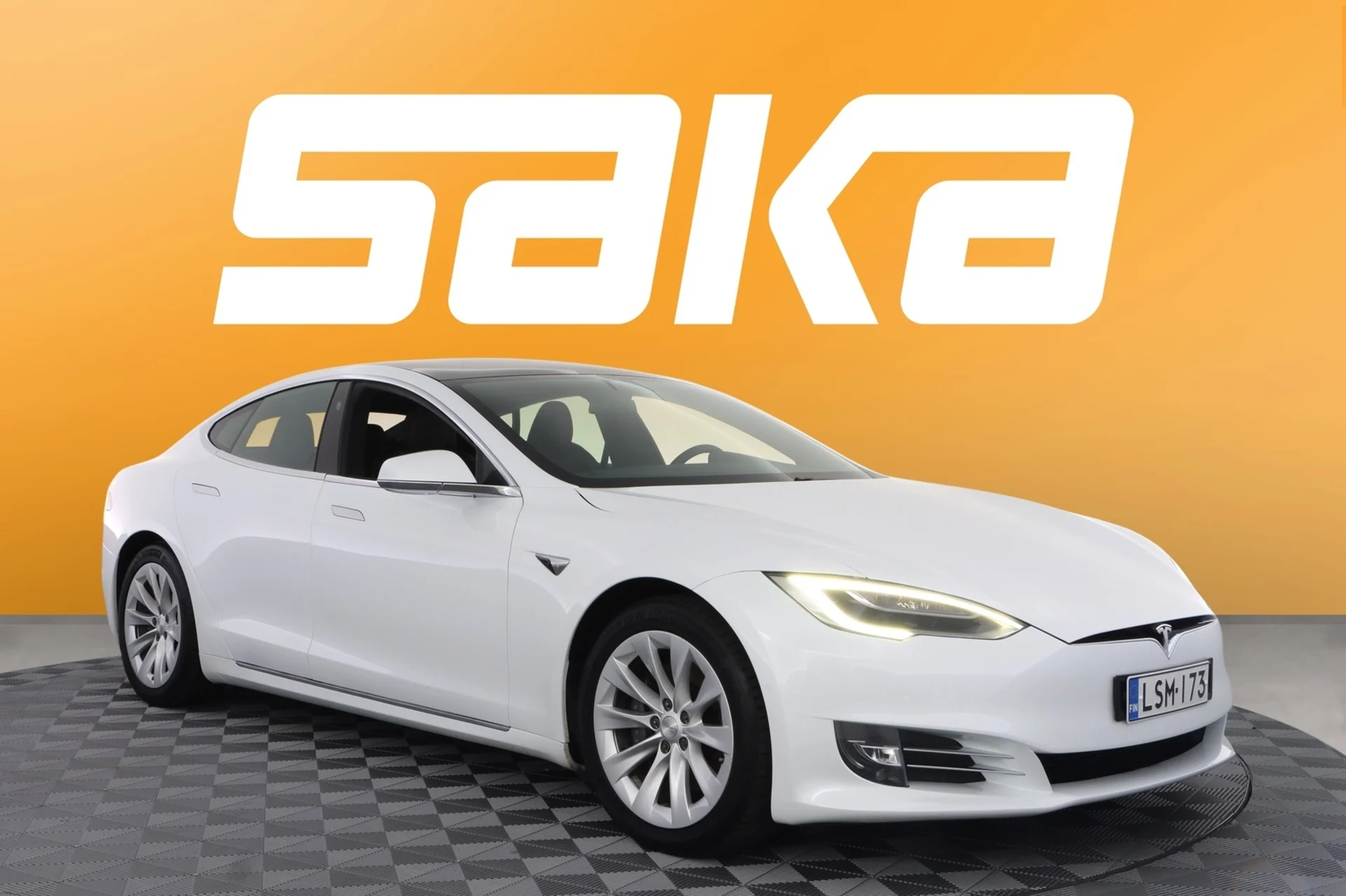 Car Image - 5cQairETYIZWlJEOhQvyuk