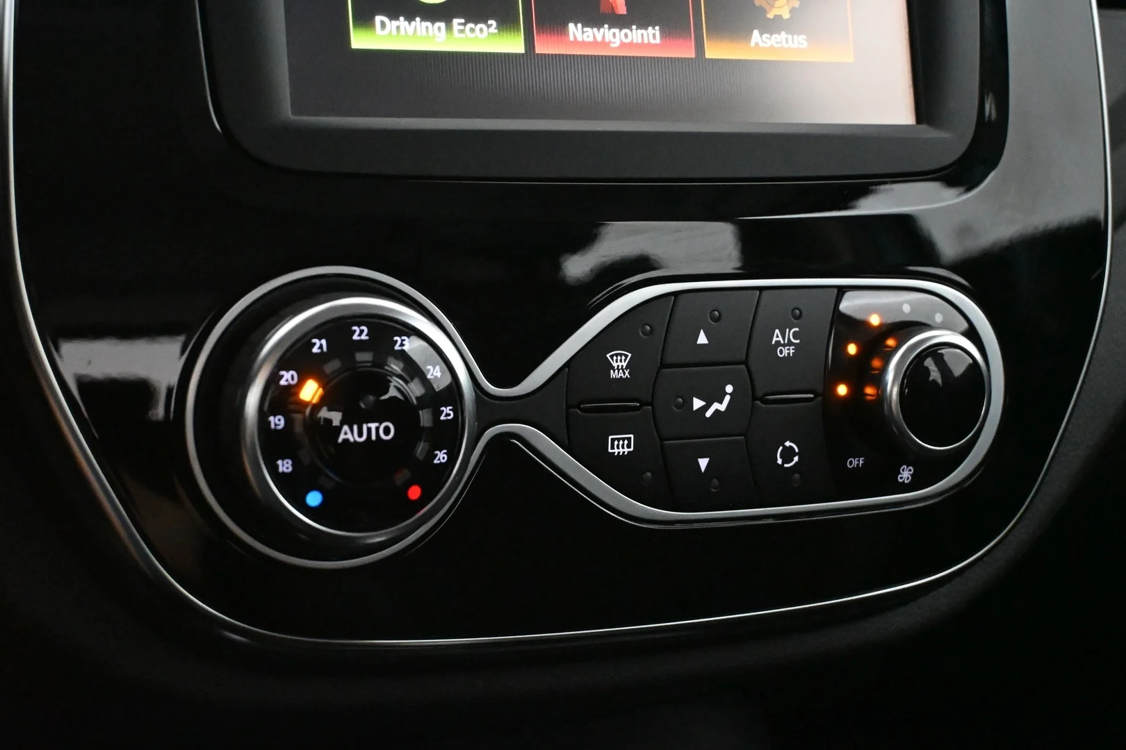 Car Image - 4qmMdd6M4VZymeqTog04Nv
