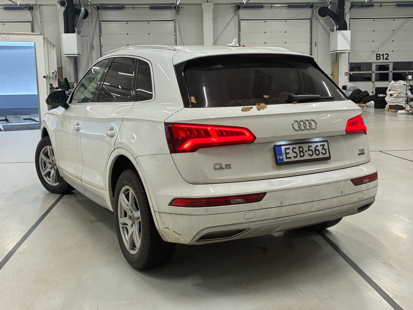 Car Image - 5craAi5cAPDfSmsxgxihPU