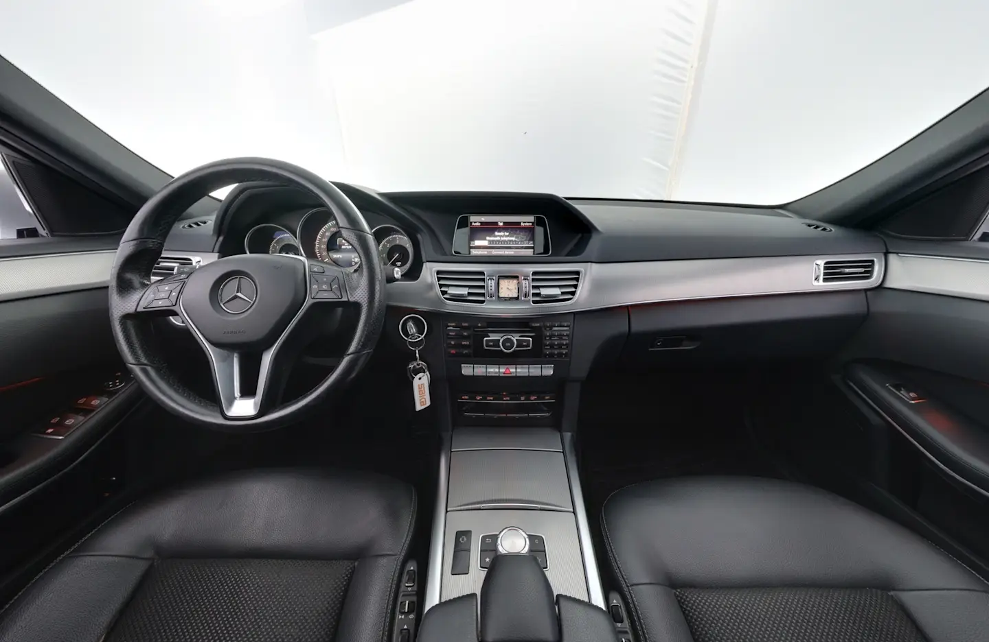 Car Image - 5TWscnpUxzUFI4HVBX4yfN