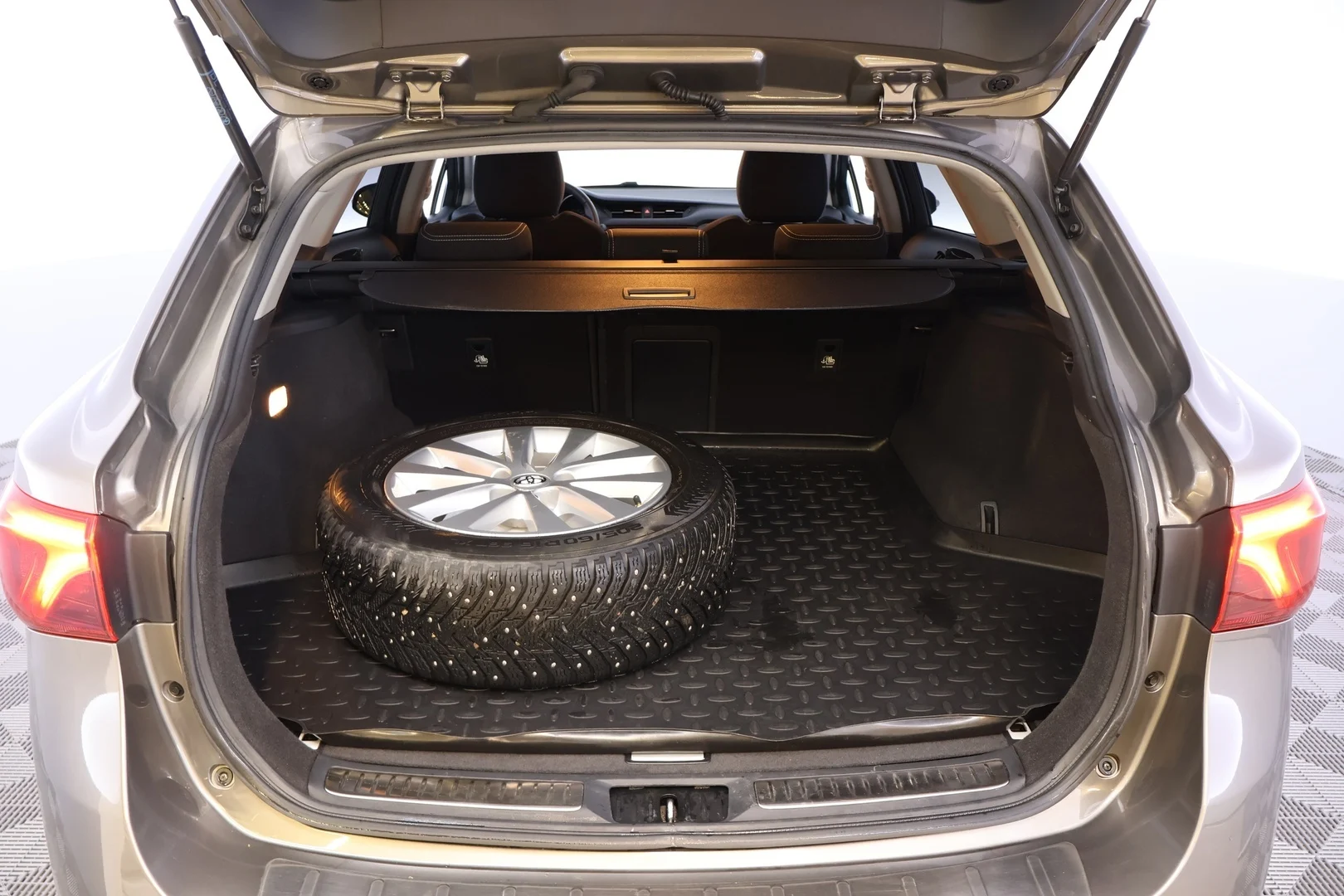 Car Image - BVHlg2RQckQ3BQdigH30U