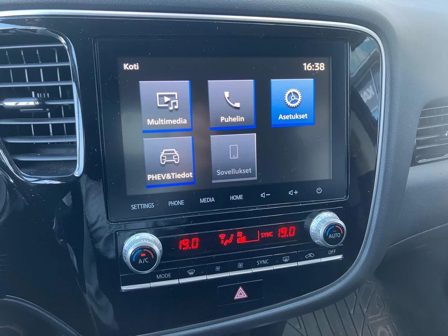 Car Image - 6tsDJRtQtlHaP0vwFtbNzm