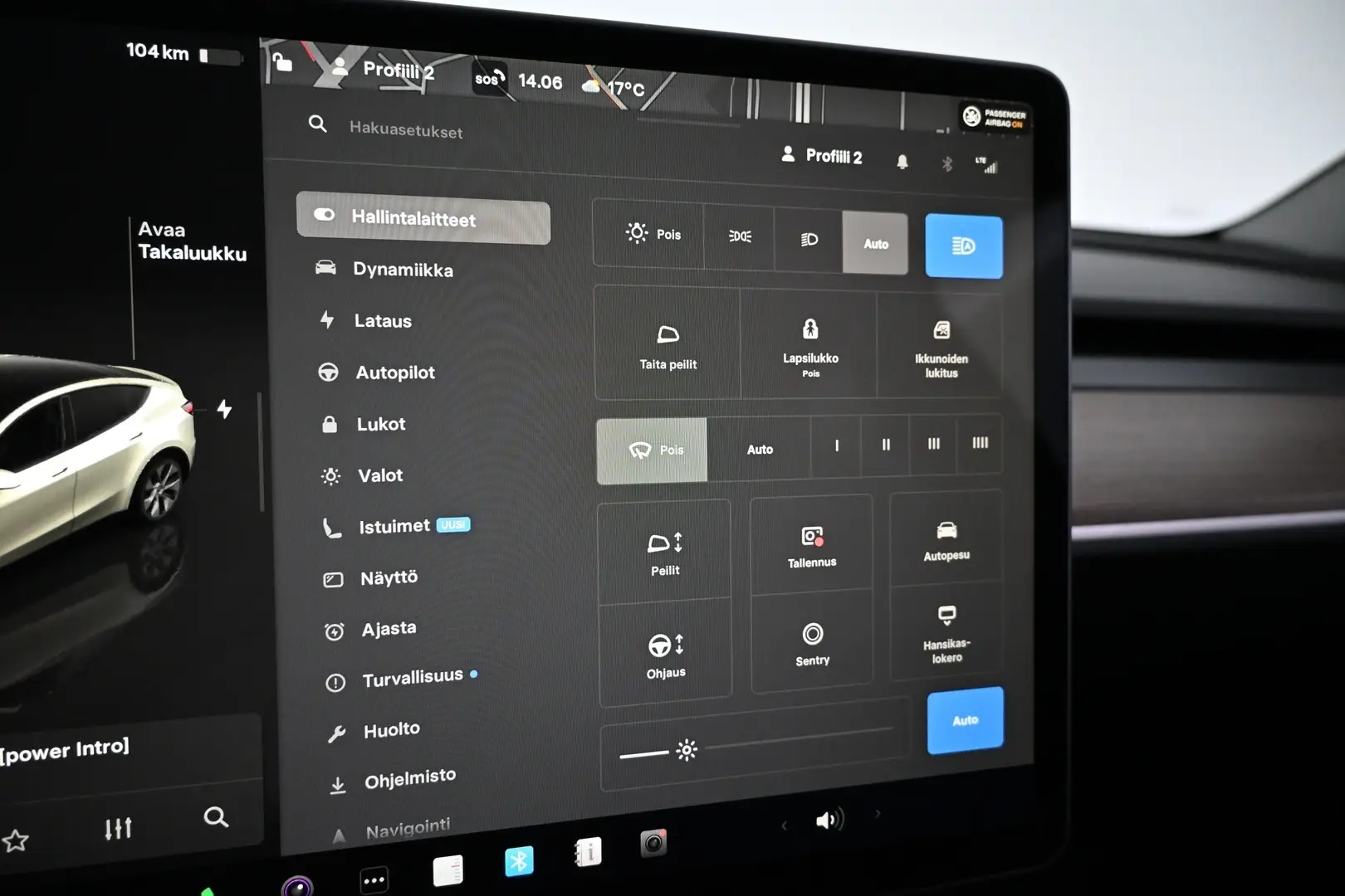 Car Image - 5wMQvMc60y3vtZZdrCBm33