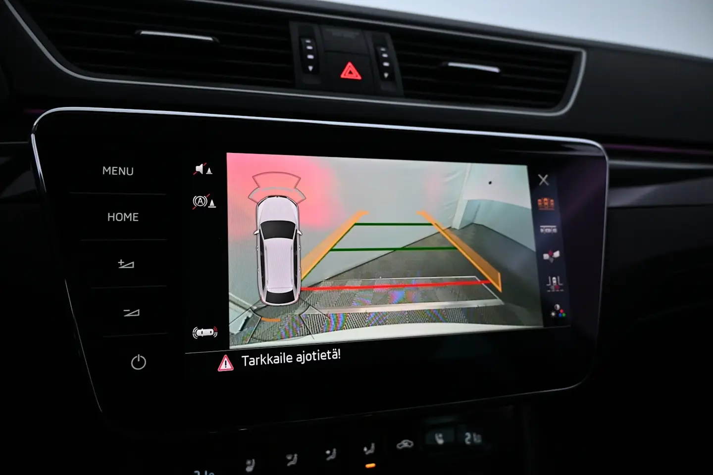 Car Image - 3t1loH9DVwnJhiaGlrKO5c