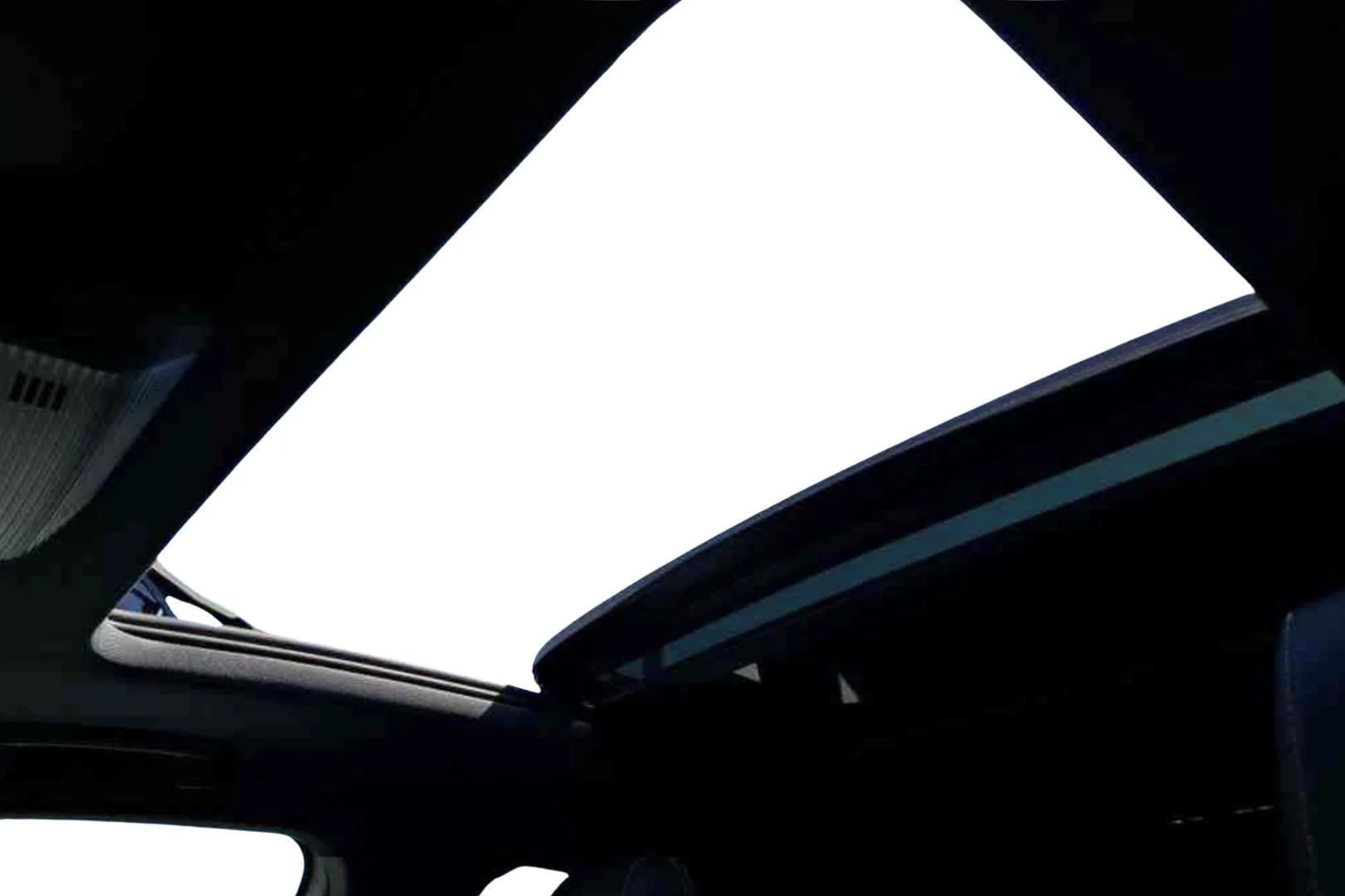 Car Image - 1skR6BB9IIFb4XoKDr0ZPK