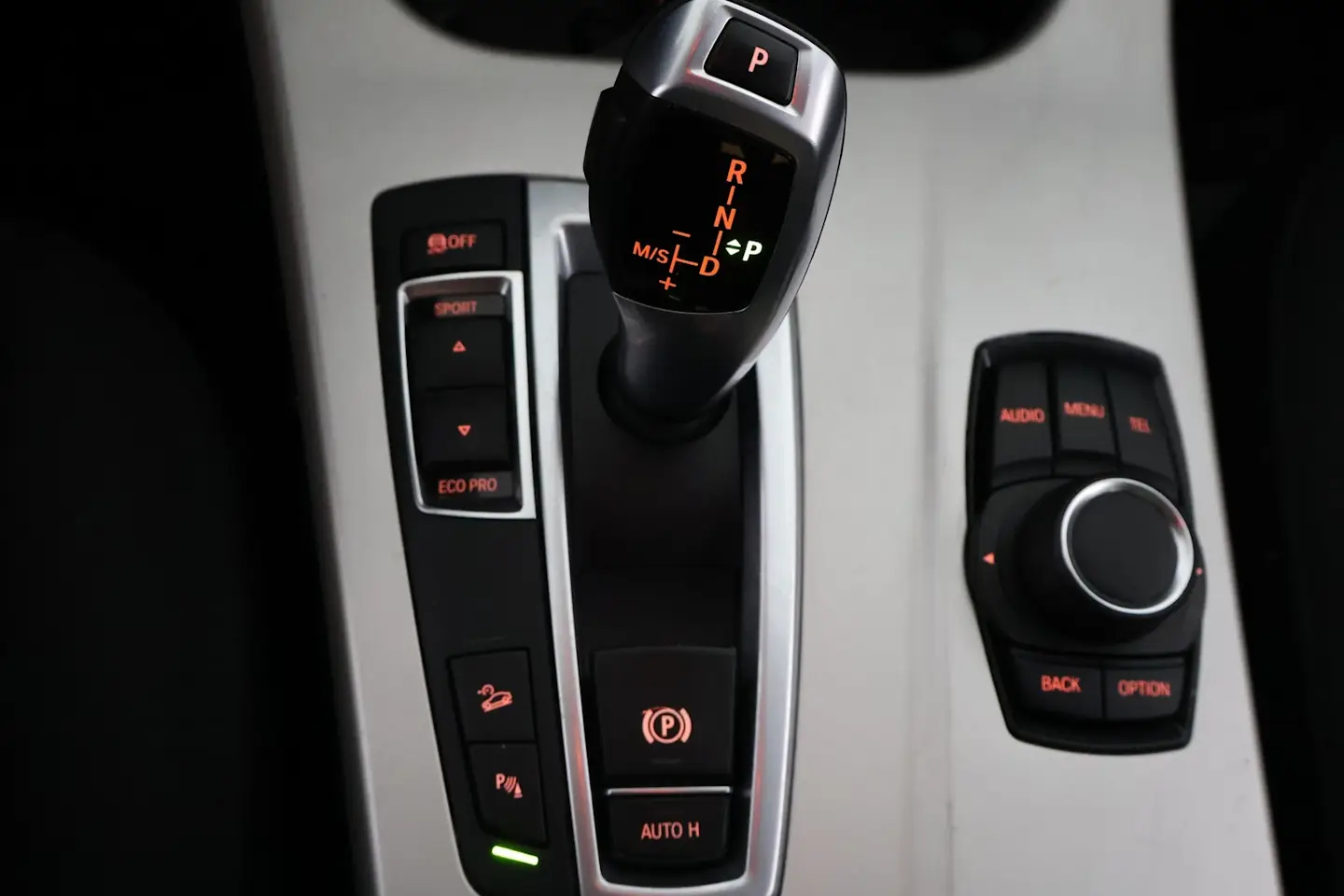 Car Image - 6sq7bEXCirV5eqeVVbO4un