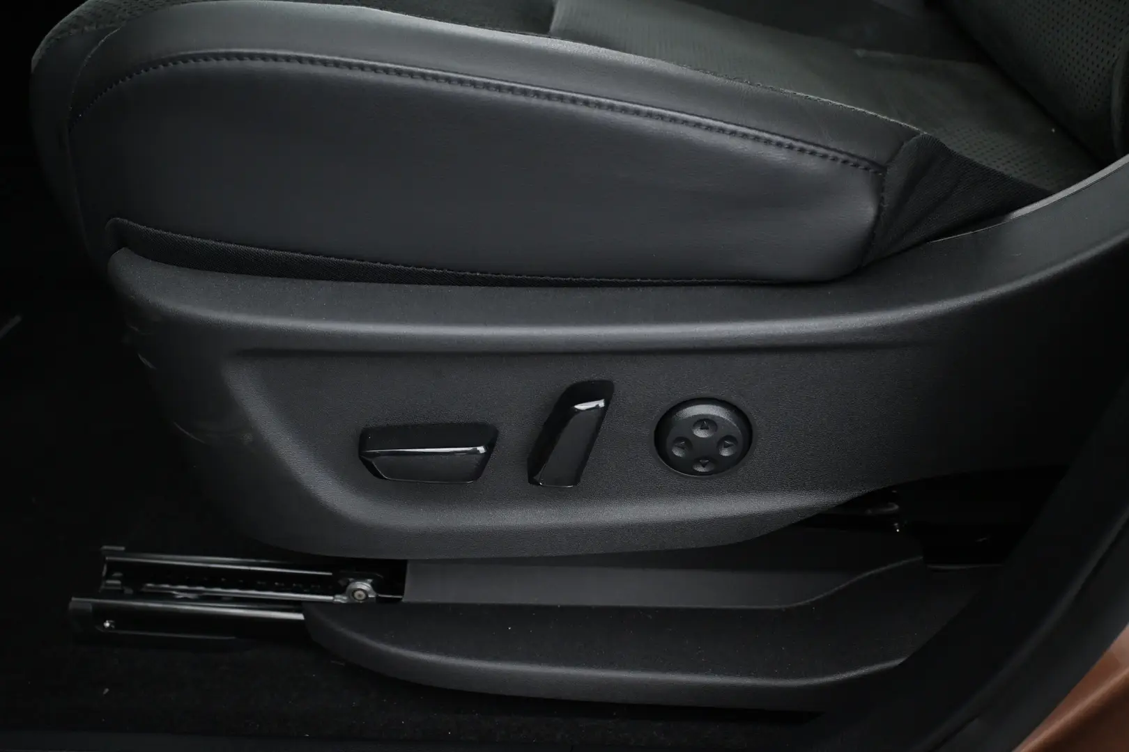 Car Image - 7aCRYkh0YyJtzWw81tp62y