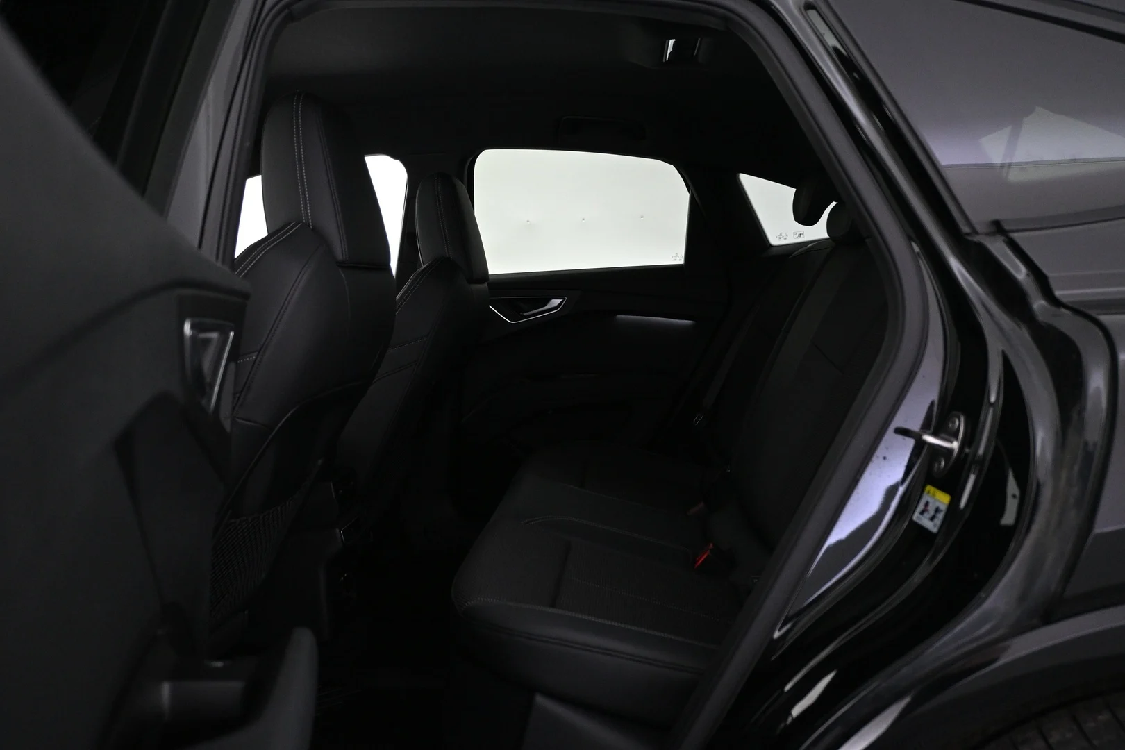 Car Image - 3VK1ATdLSsAztFyNniQLv4