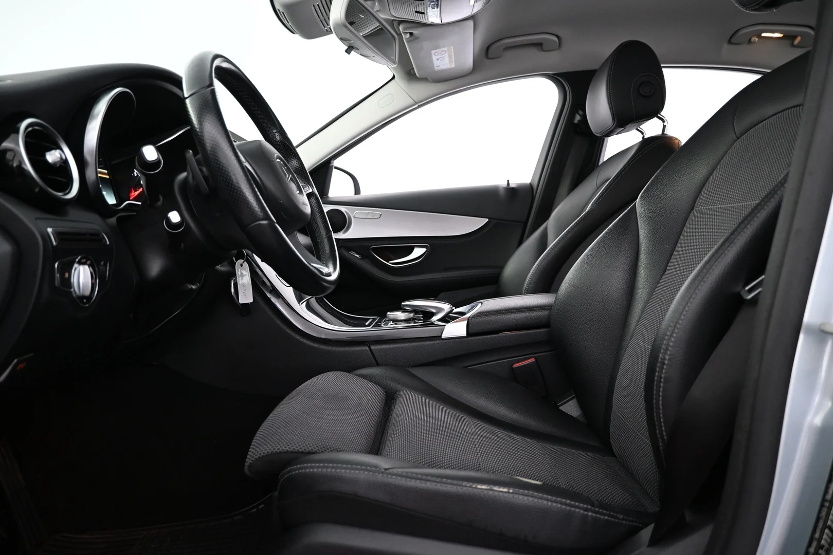 Car Image - 2bP3rTNCnDBrrtjeQYo8p6