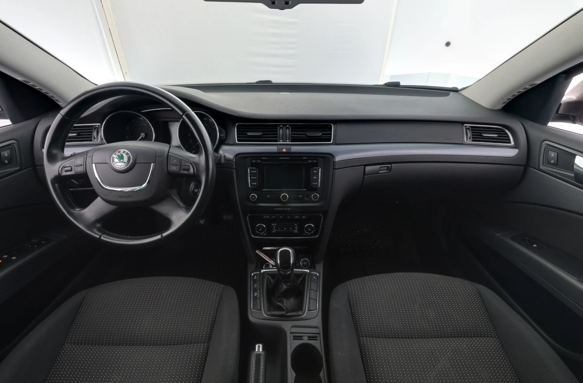 Car Image - 3cNP5TJkhBR4YlQlbaxzz0