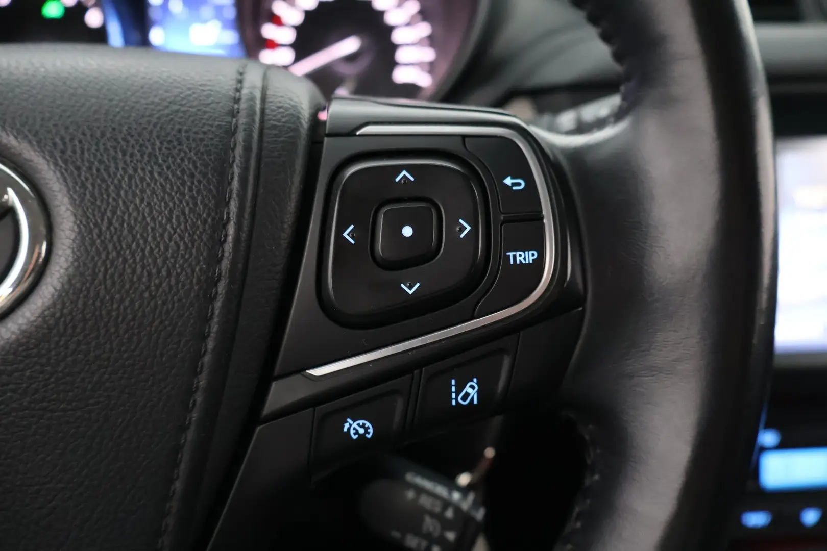 Car Image - 6JG95n0XgqglGHBLYO7cDT