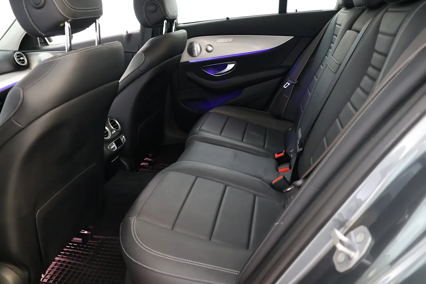 Car Image - 3At1xLI17HEMU9o2kACbUG