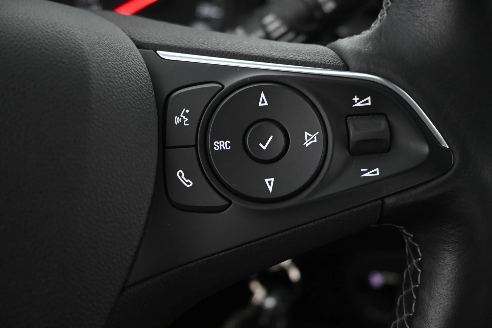 Car Image - 2qQlM9UbQSZcAAfopIqbXc