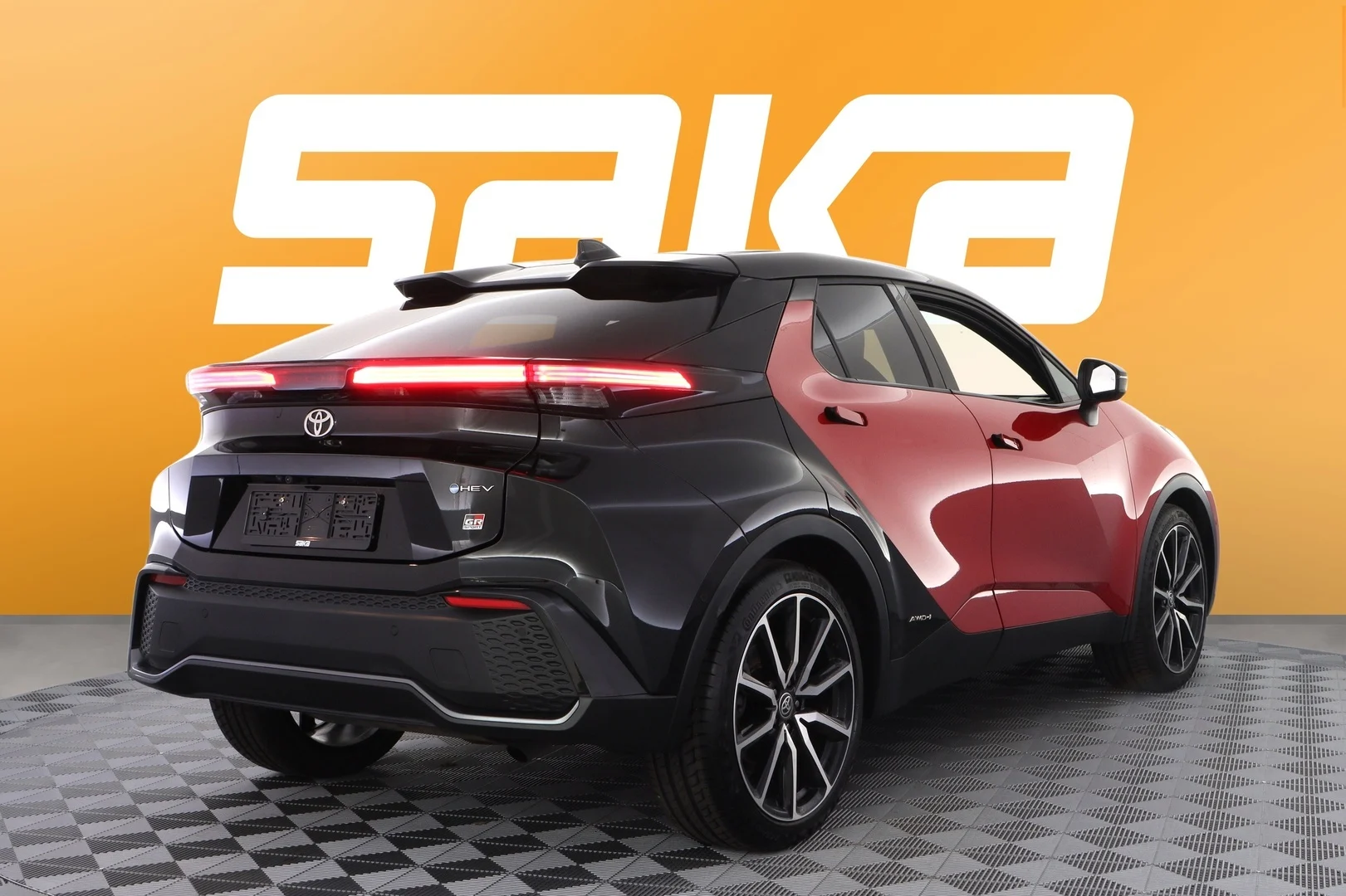 Car Image - lpjBrxA40niqlrvdb02Cp
