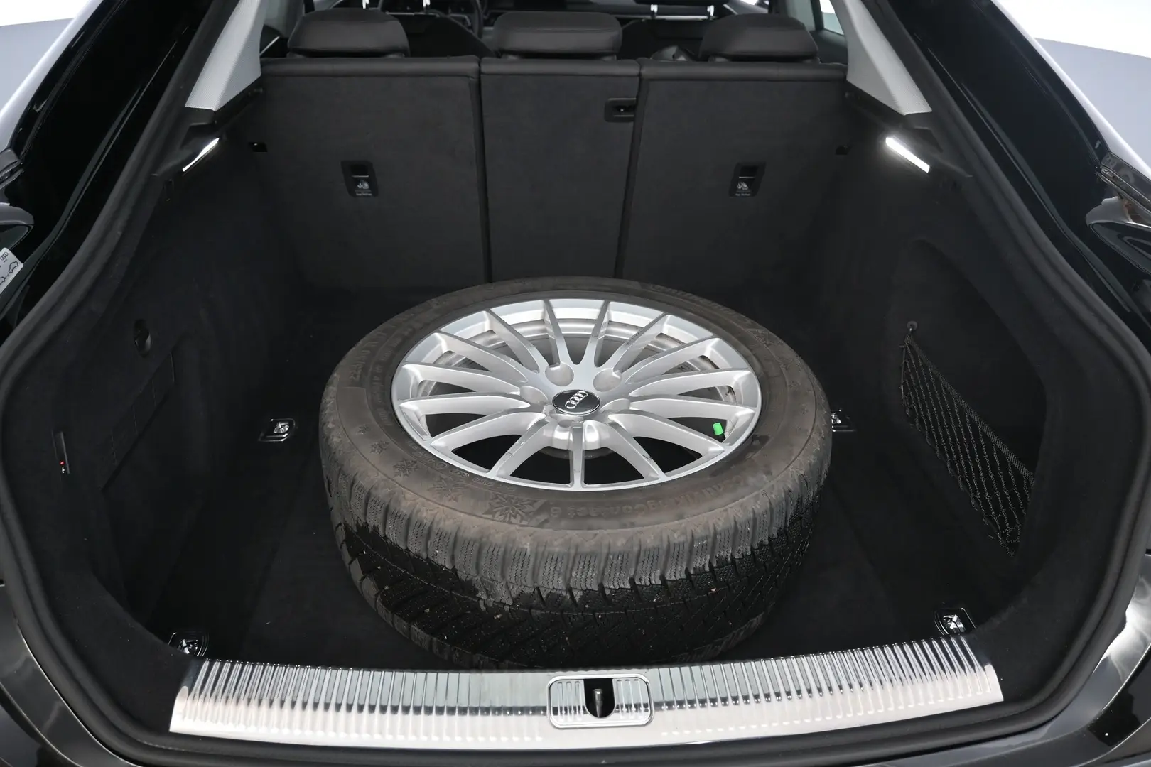 Car Image - 3JojwyISa18hxrVDrm4R1A
