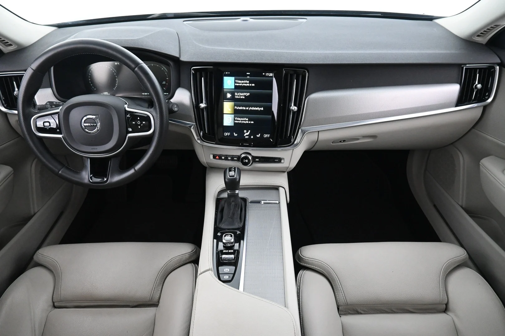 Car Image - 6EmM4xKvTZZCsC44Bm5WKS