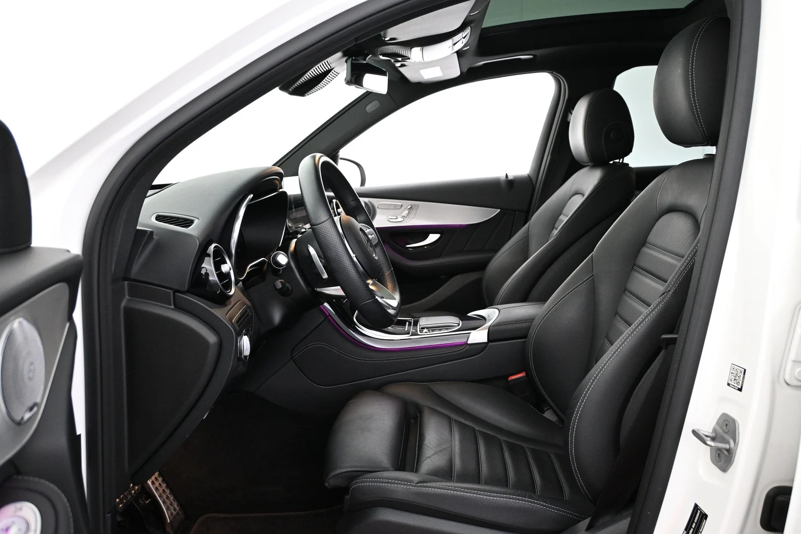 Car Image - 2Xw0N6iOl8Y2tqyH3DpZvs