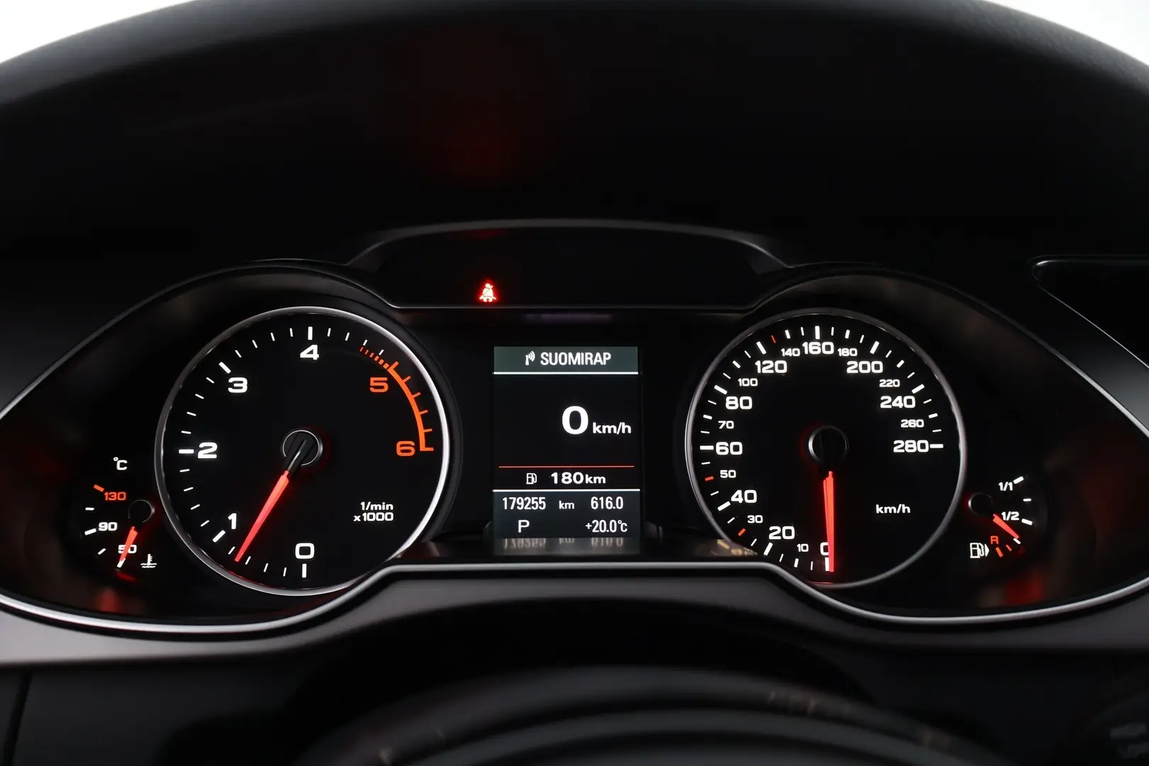 Car Image - 5CmHvkb7r0crxvqSq3T3X7