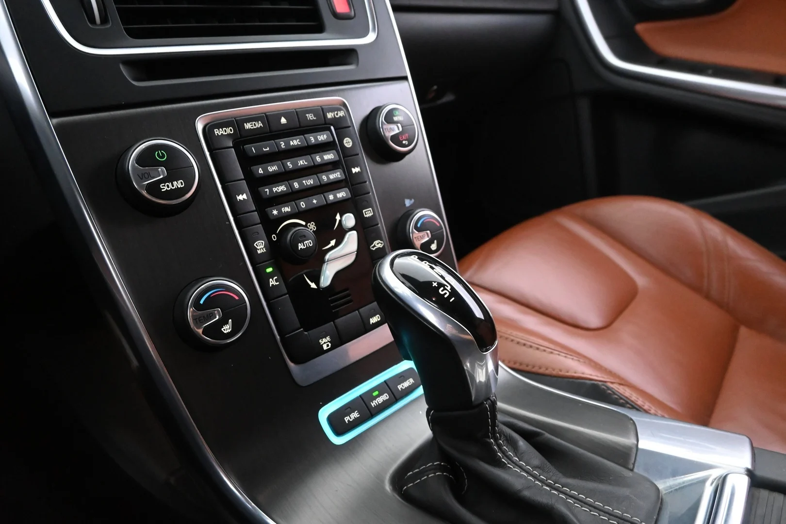 Car Image - 4VnprWJ8kZaOUMlD1o24vL