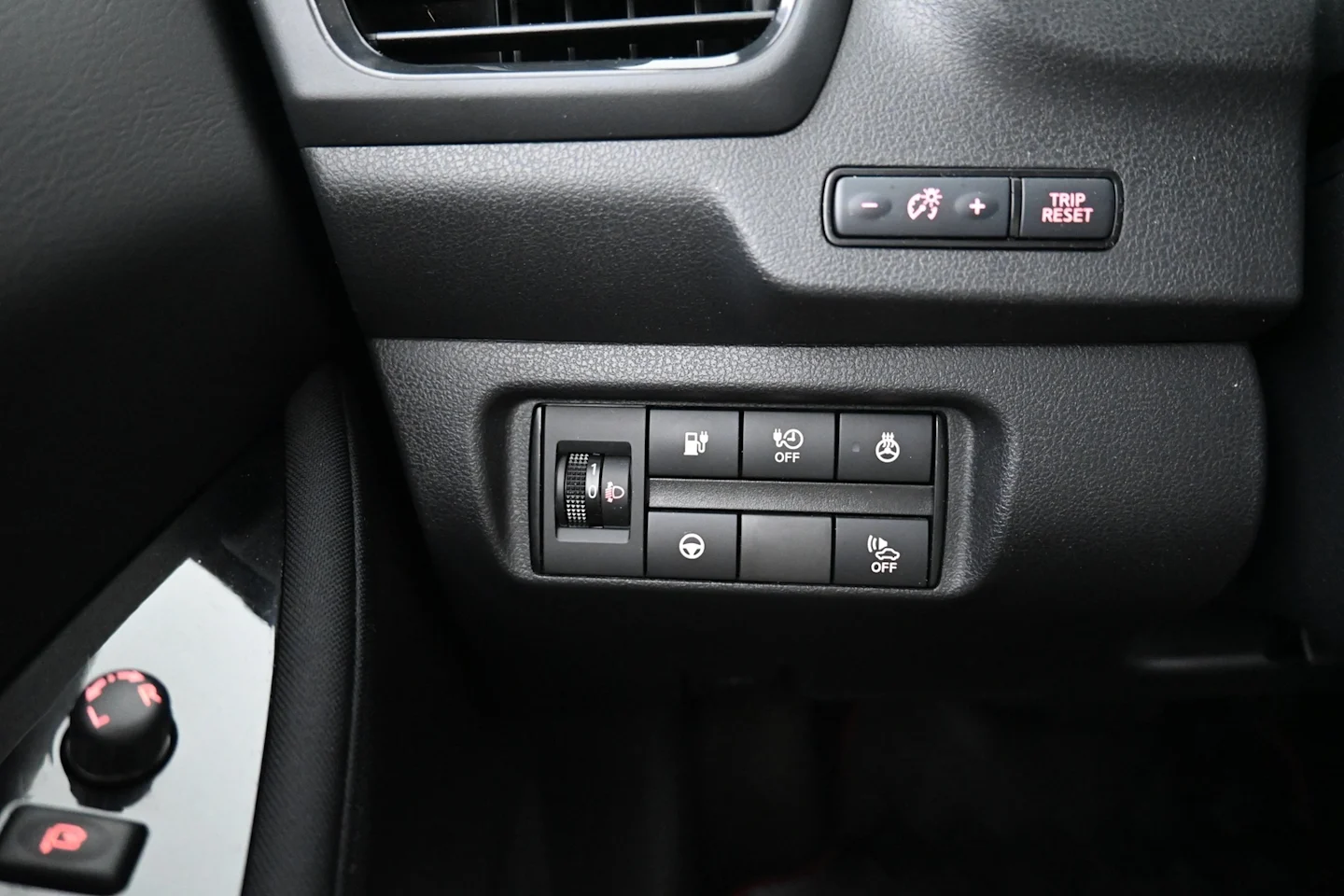 Car Image - 3ZQeQ1LyCD8qf5vhnEsysn