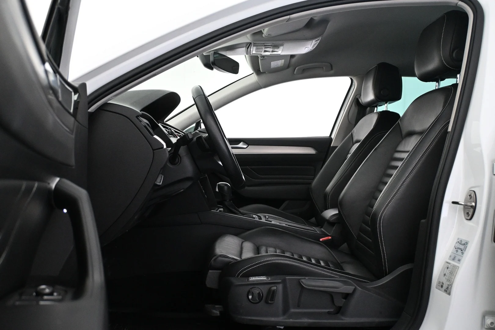 Car Image - 1tMjXEj7oNsXkSK2zGmW8z