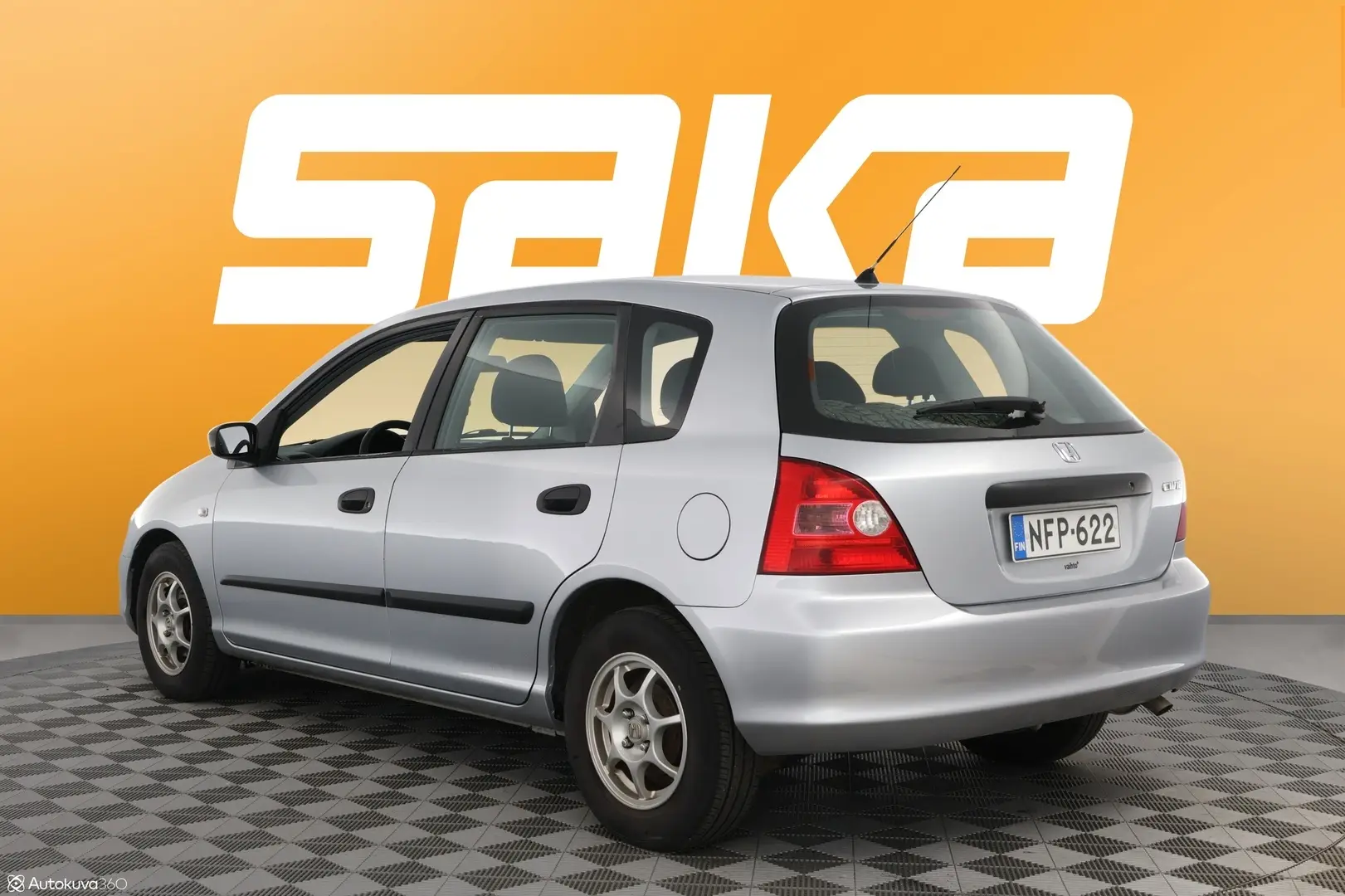 Car Image - 4pfNyX3dTTF3t1UAb7V4rS